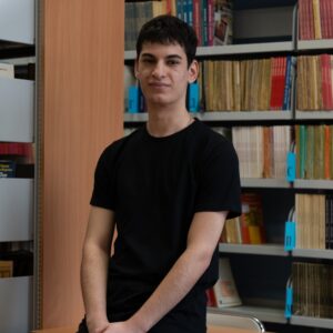 Давид Иванов